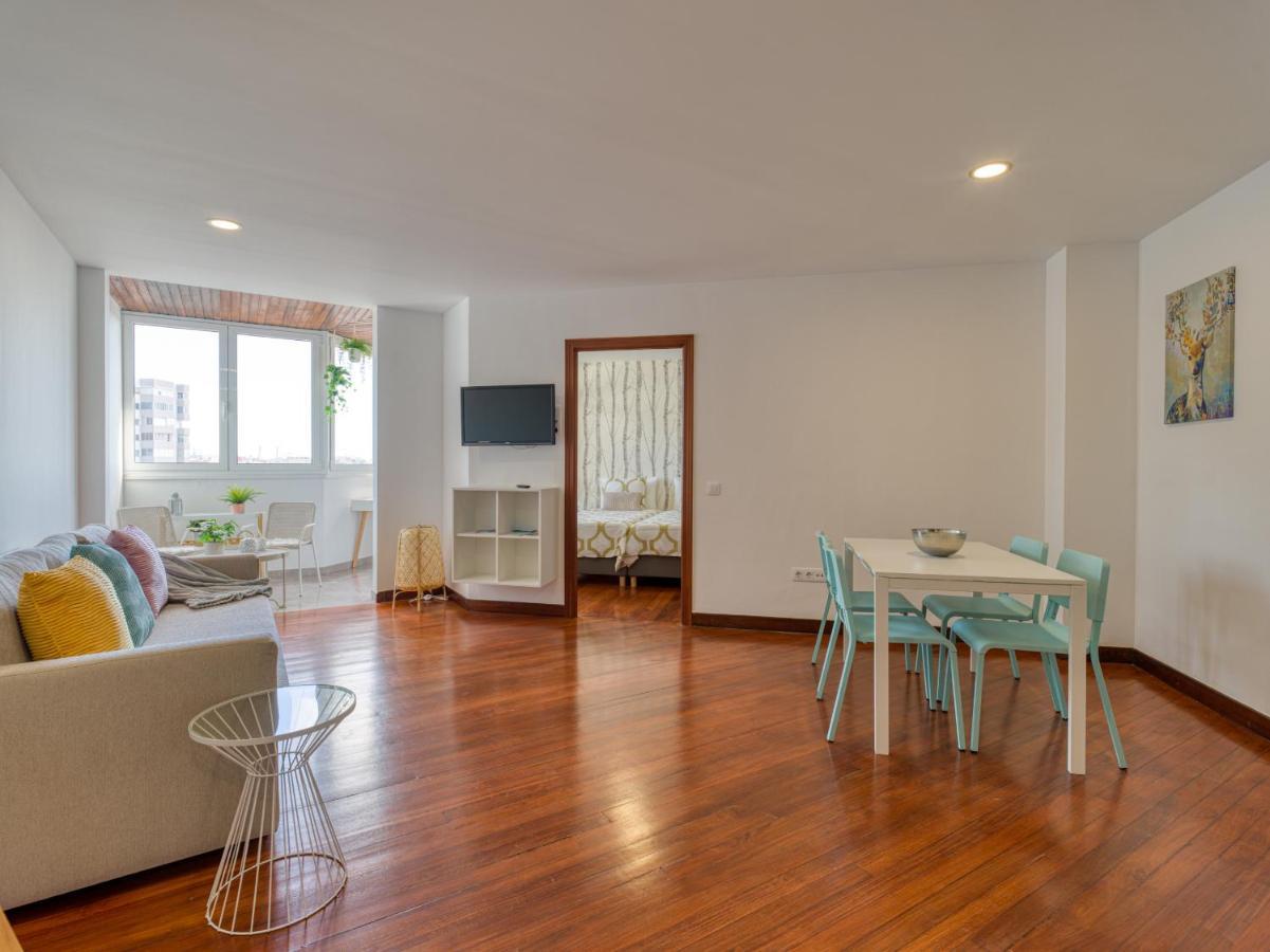 Bright Townhouse - Views - 5 Min Walk To The Beach Las Palmas de Gran Canaria Exterior photo